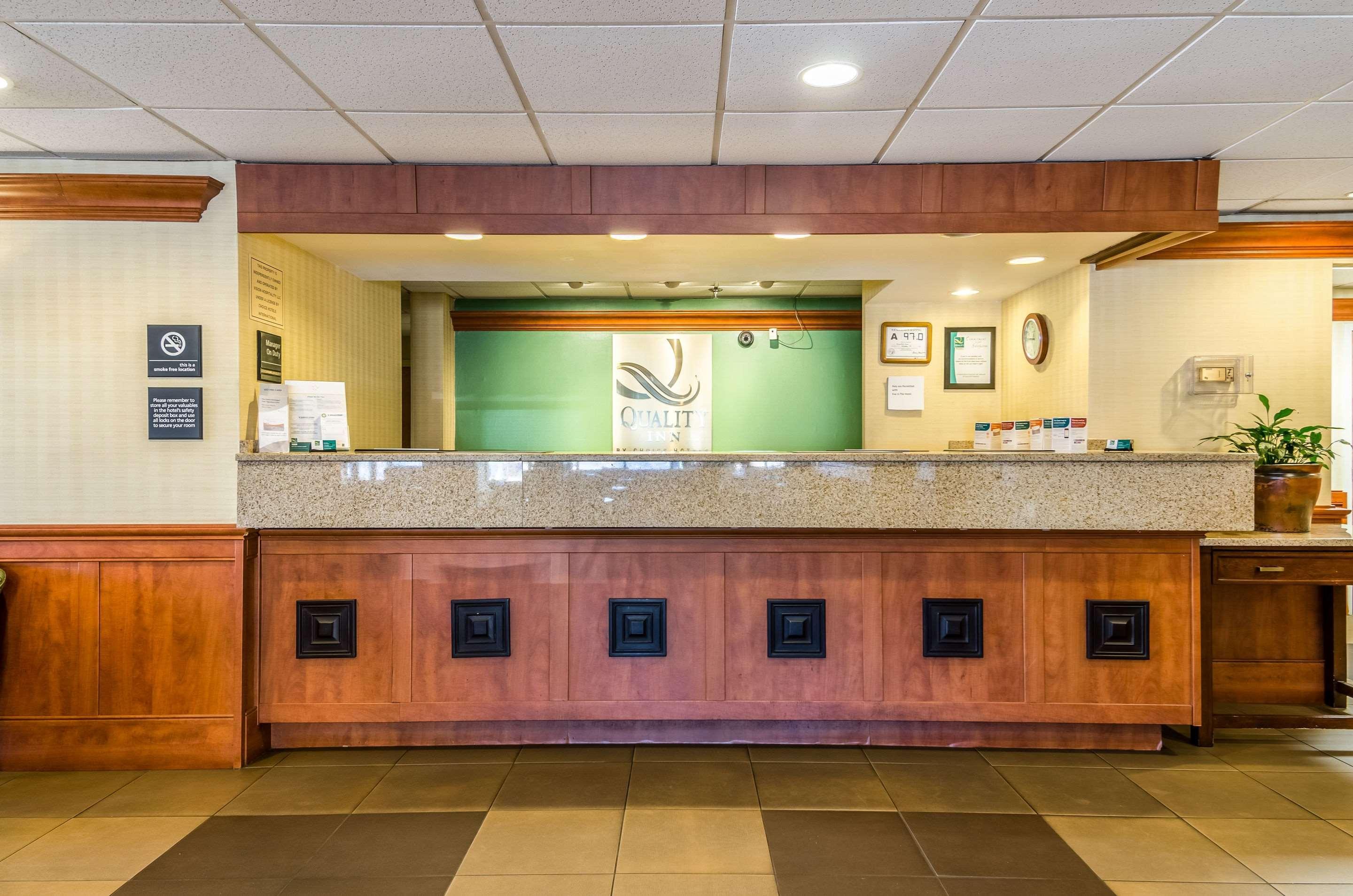 Quality Inn Ламбертон Экстерьер фото
